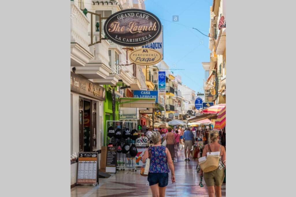 Calmahouse Carihuela Apartment Torremolinos Exterior photo